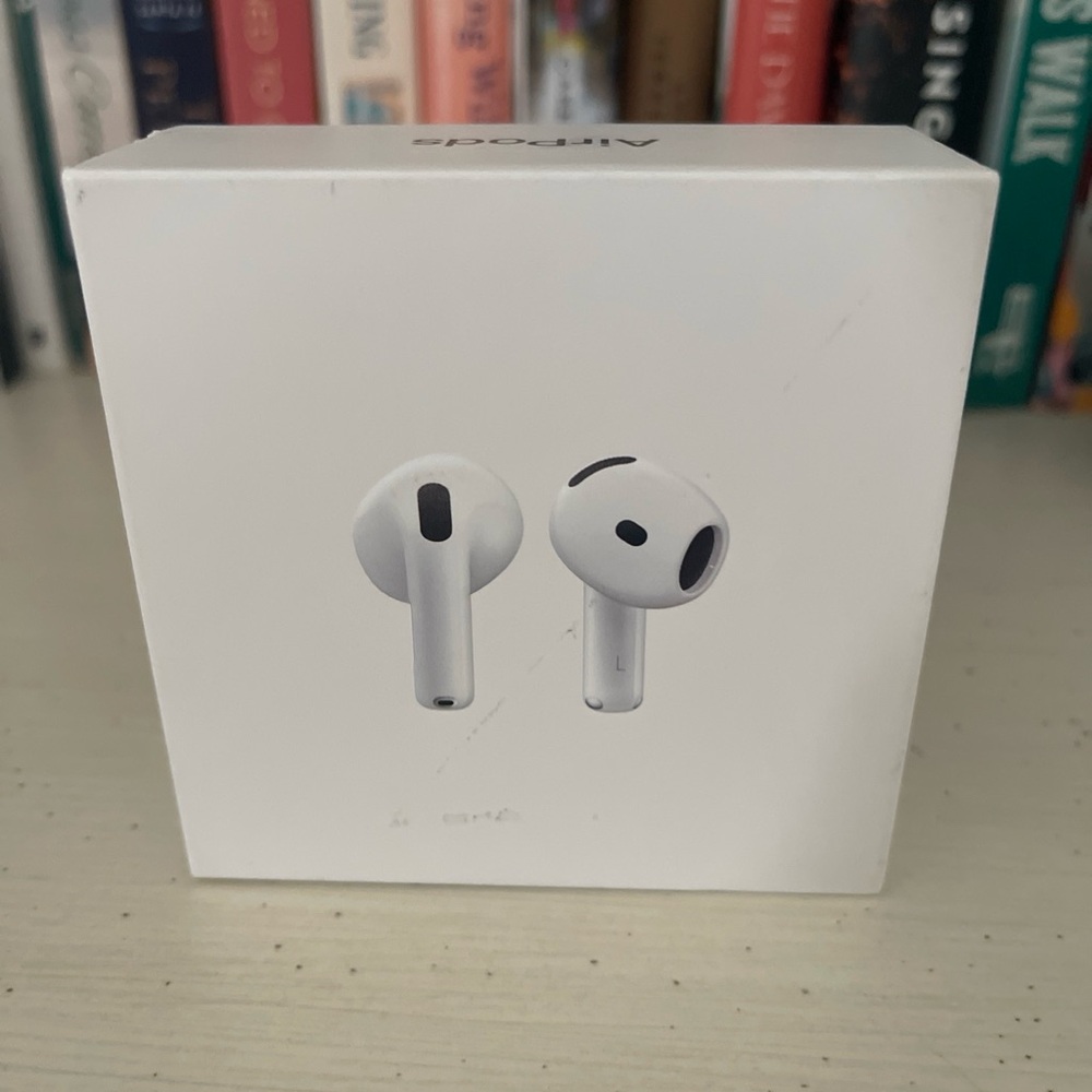 Apple AirPods 4